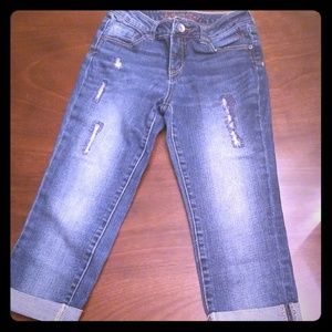 Girls Distressed Crop Jeans